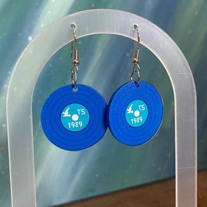 Taylor Swift 1989 earrings